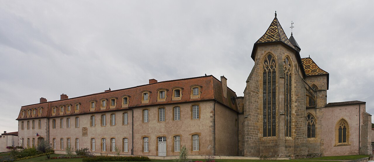Vue de Ambierle