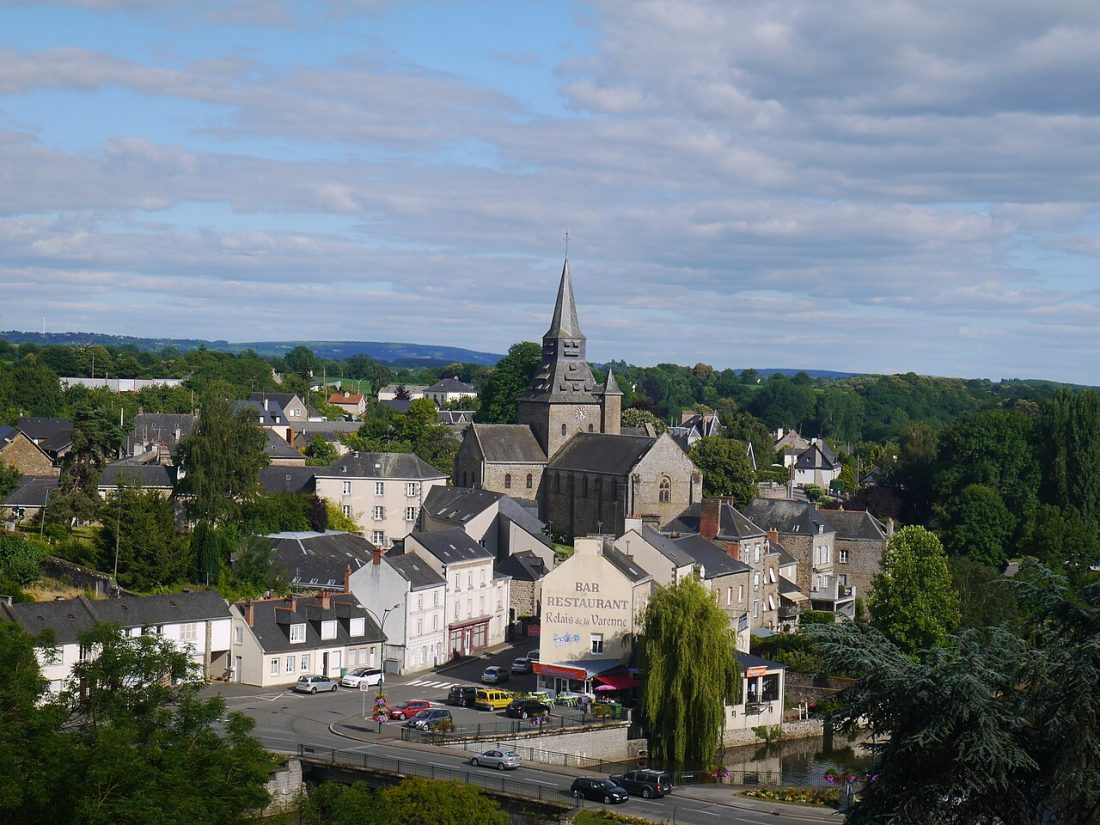 Vue de Ambrières-les-Vallées