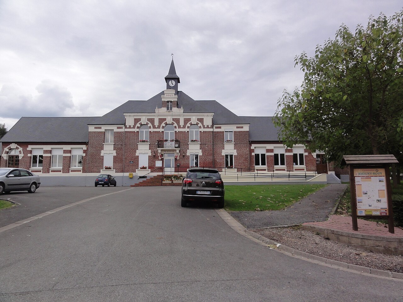 Vue de Amigny-Rouy