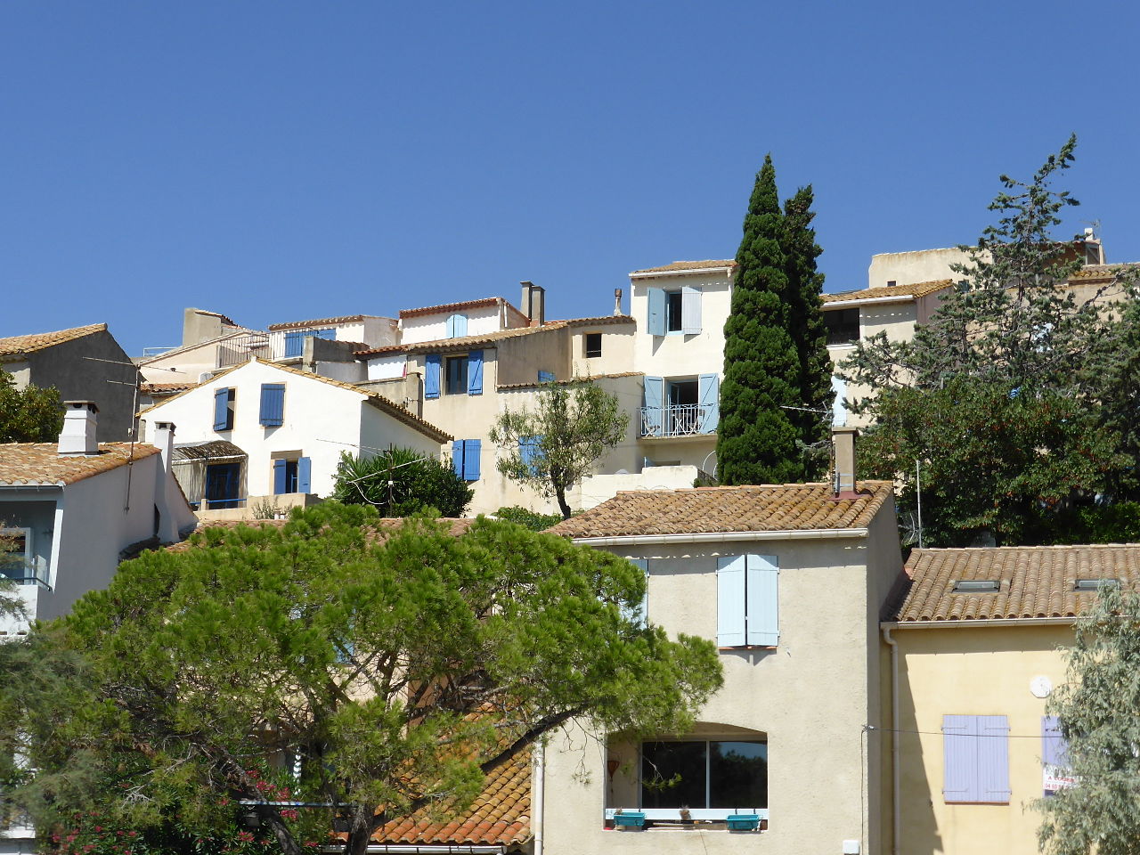 Vue de Bages