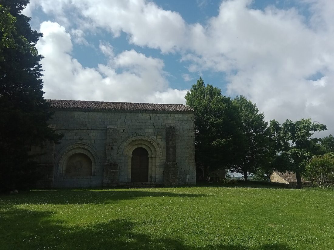 Vue de Castelnau-sur-l'Auvignon