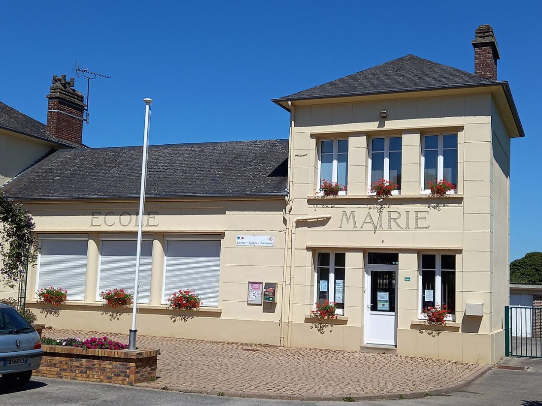 Vue de Crasville-la-Rocquefort