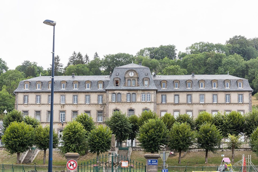 Vue de Égliseneuve-d'Entraigues