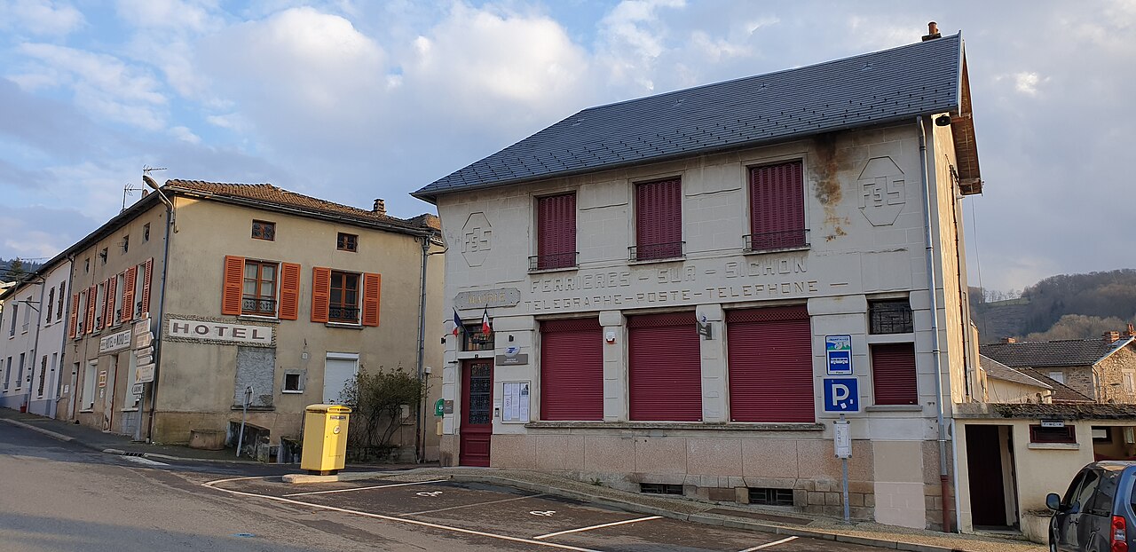 Vue de Ferrières-sur-Sichon
