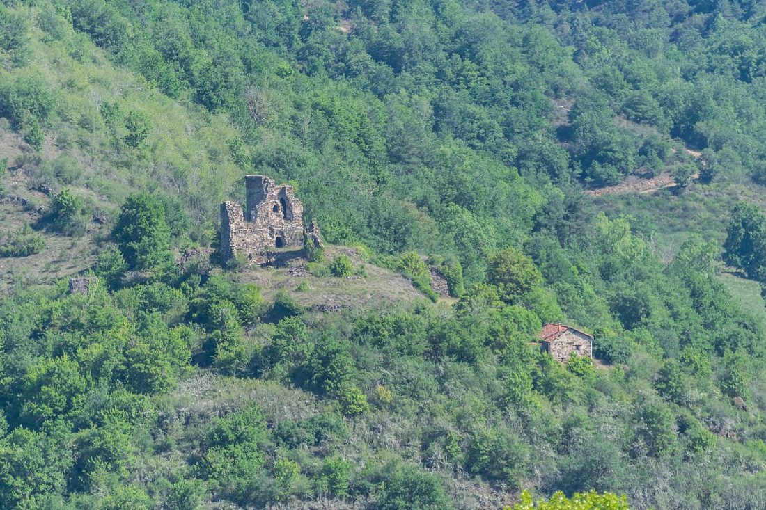 Vue de Grenier-Montgon
