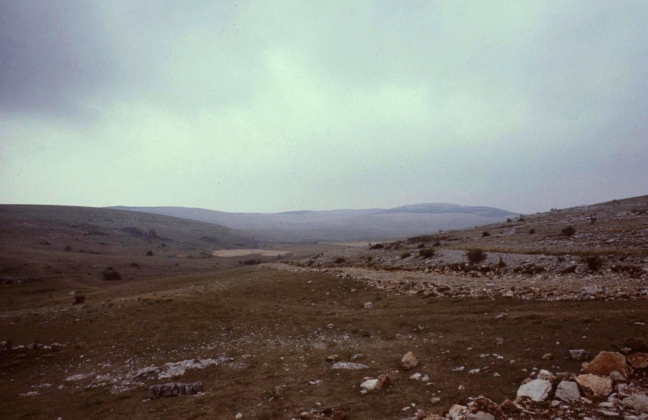 Vue de Hures-la-Parade