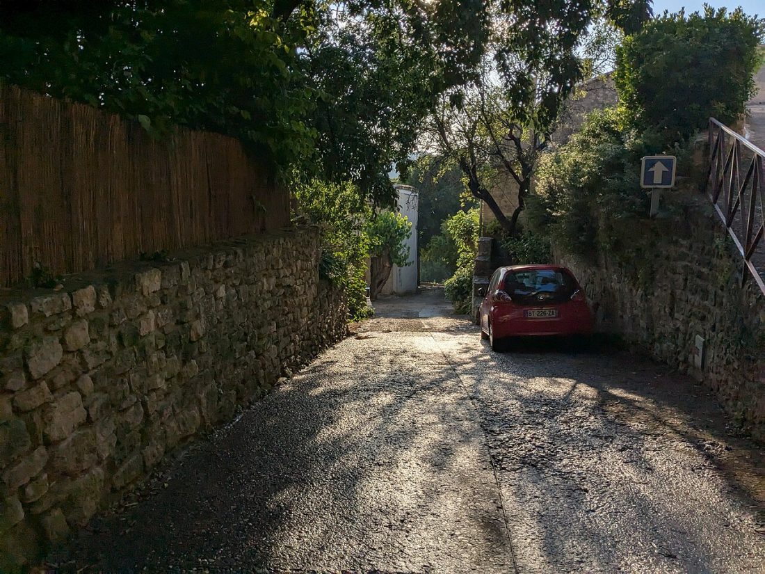 Vue de La Roque-sur-Pernes