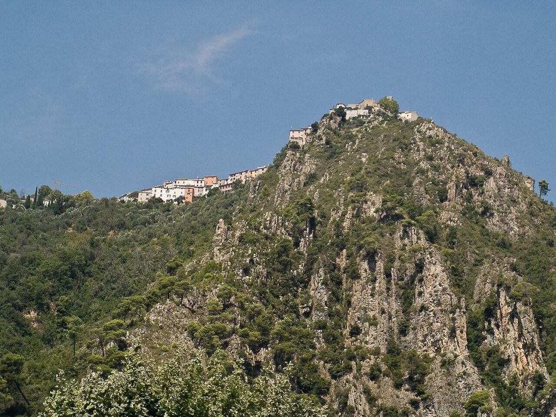 Vue de La Roquette-sur-Var