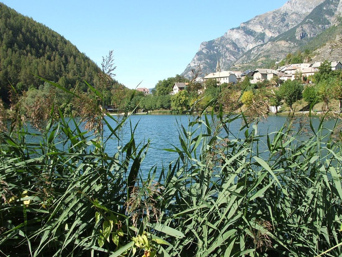 Vue de Le Sauze-du-Lac