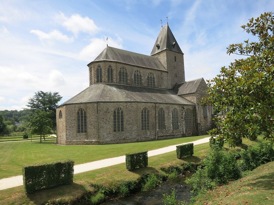 Vue de Lonlay-l'Abbaye