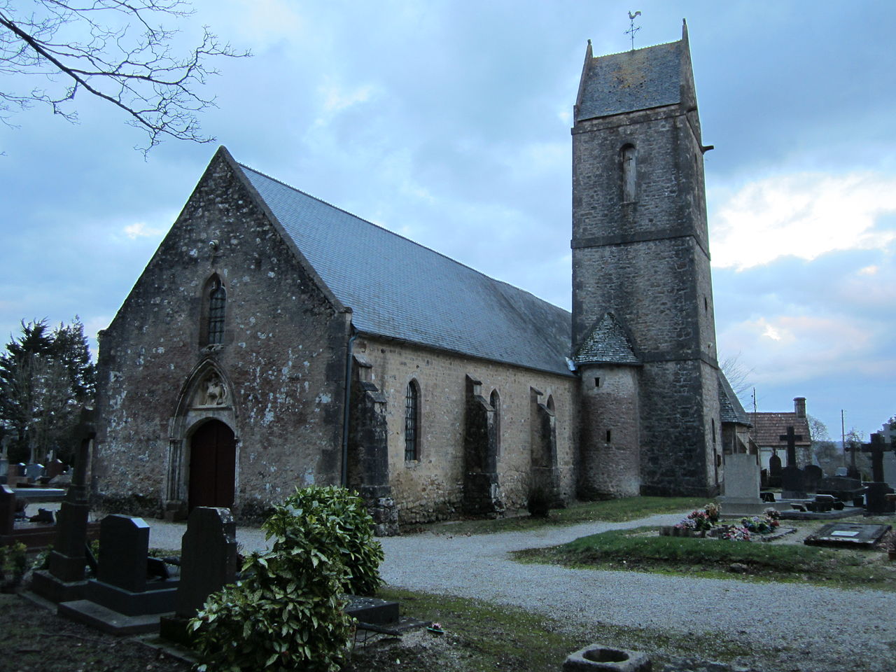 Vue de Montaigu-la-Brisette