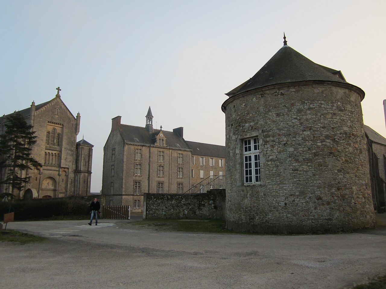 Vue de Montebourg