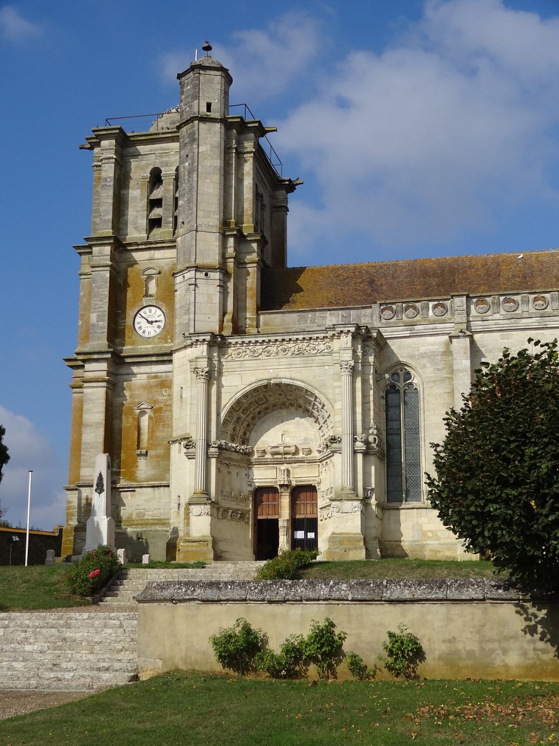Vue de Montjavoult