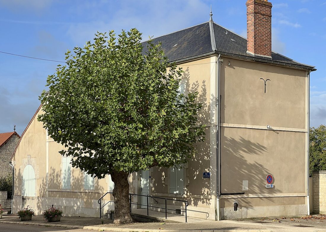 Vue de Moulins-en-Tonnerrois