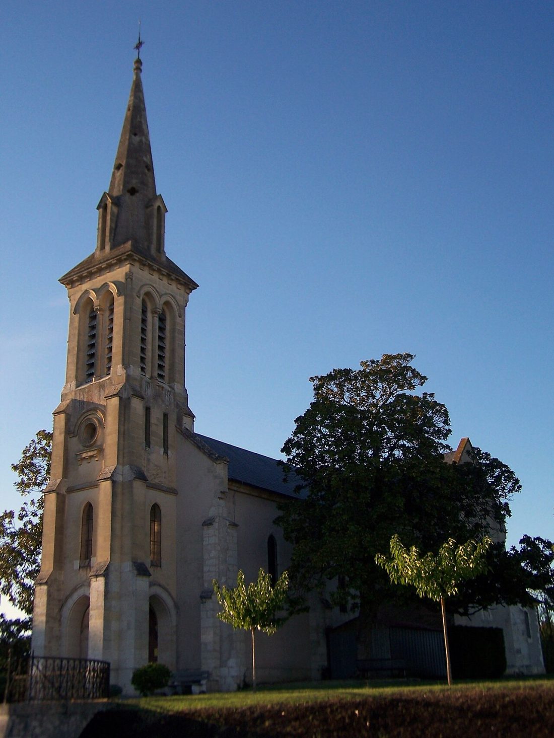 Vue de Moustier