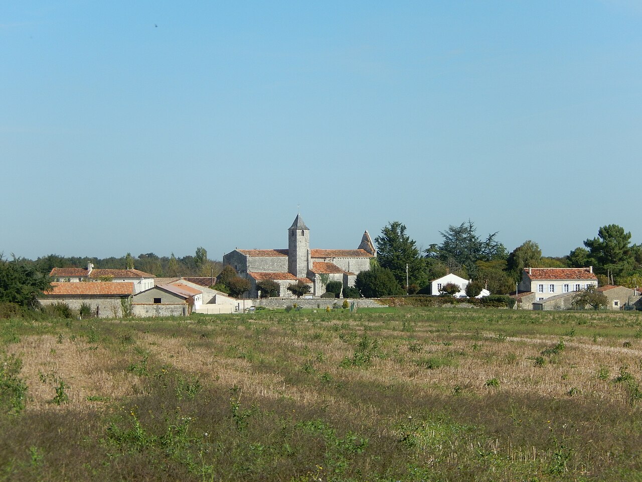 Vue de Nieul-lès-Saintes