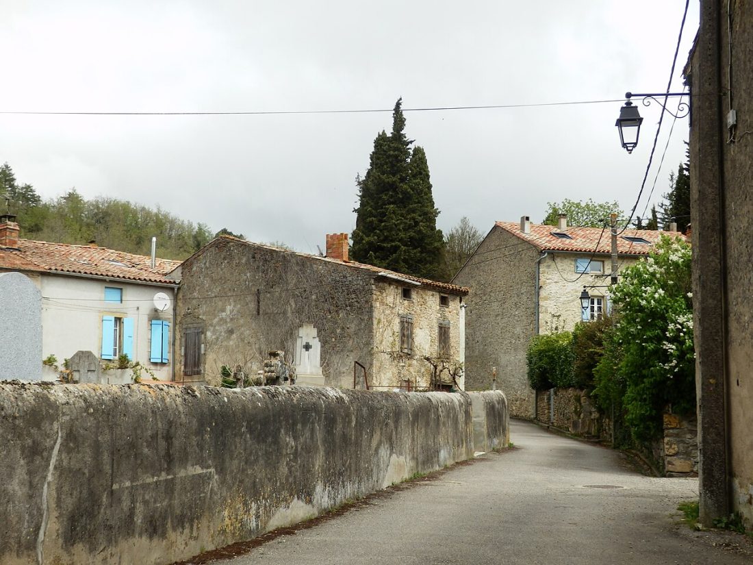 Vue de Peyrefitte-du-Razès