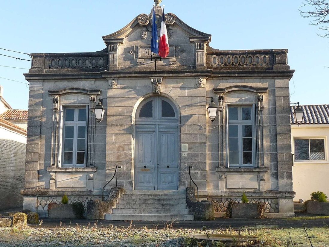 Vue de Saint-Fort-sur-le-Né