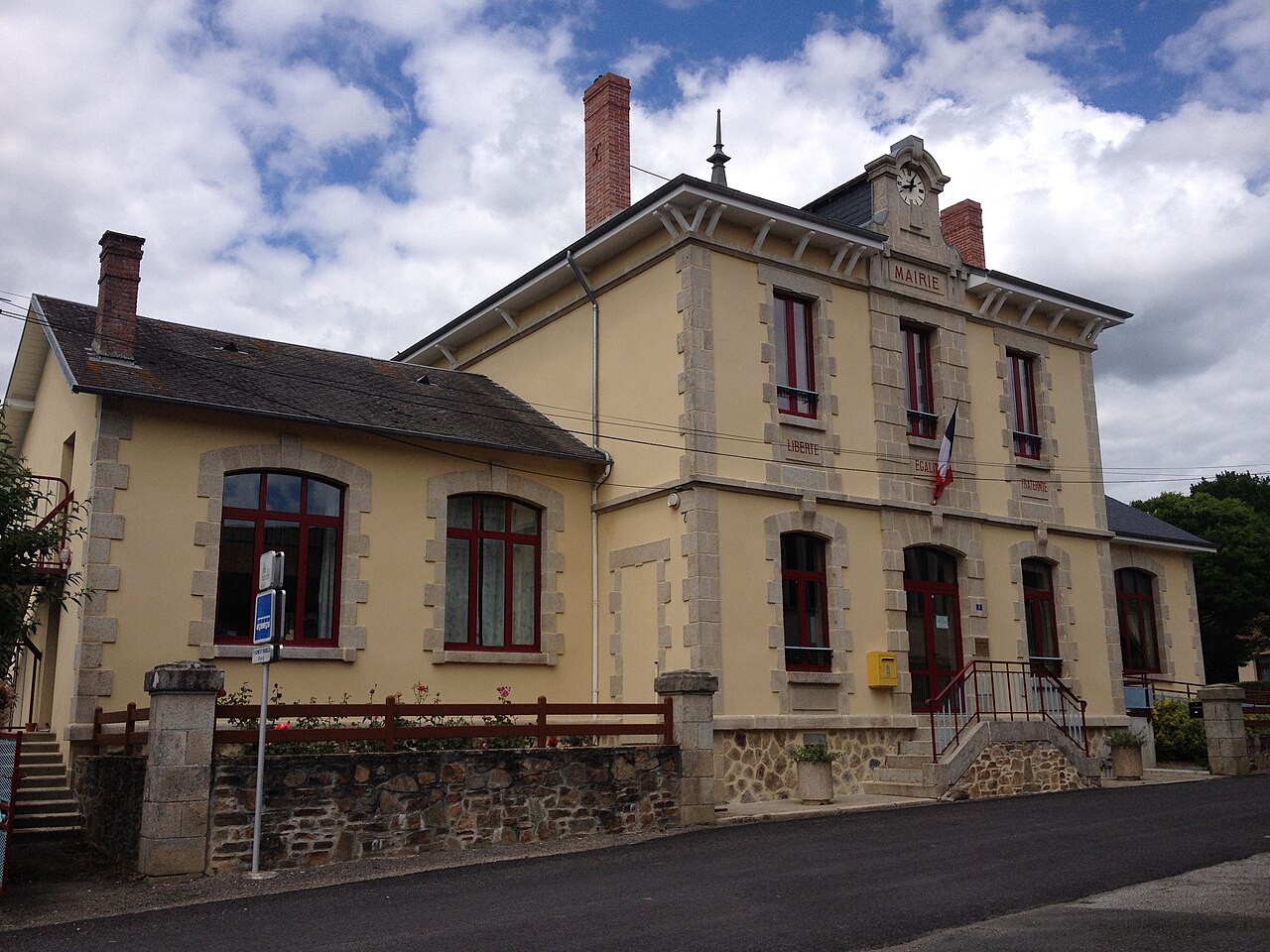 Vue de Saint-Genest-sur-Roselle