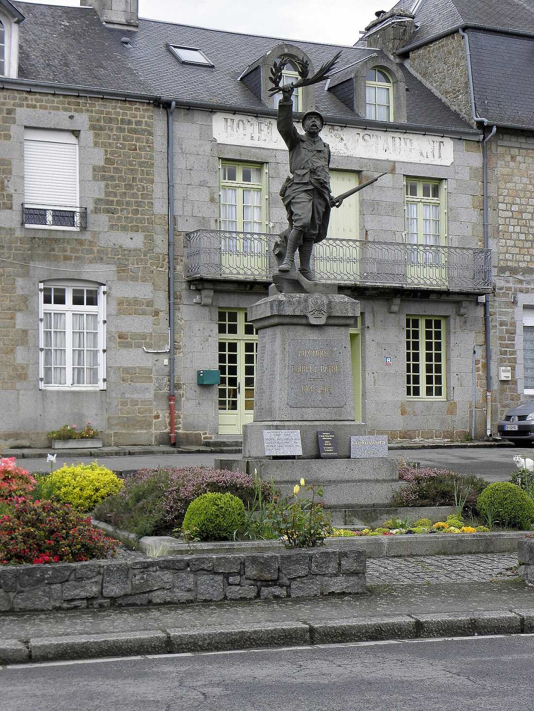 Vue de Saint-Georges-de-Reintembault