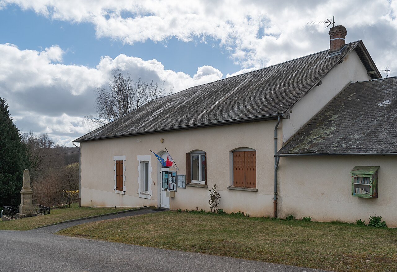 Vue de Saint-Gilles-les-Forêts