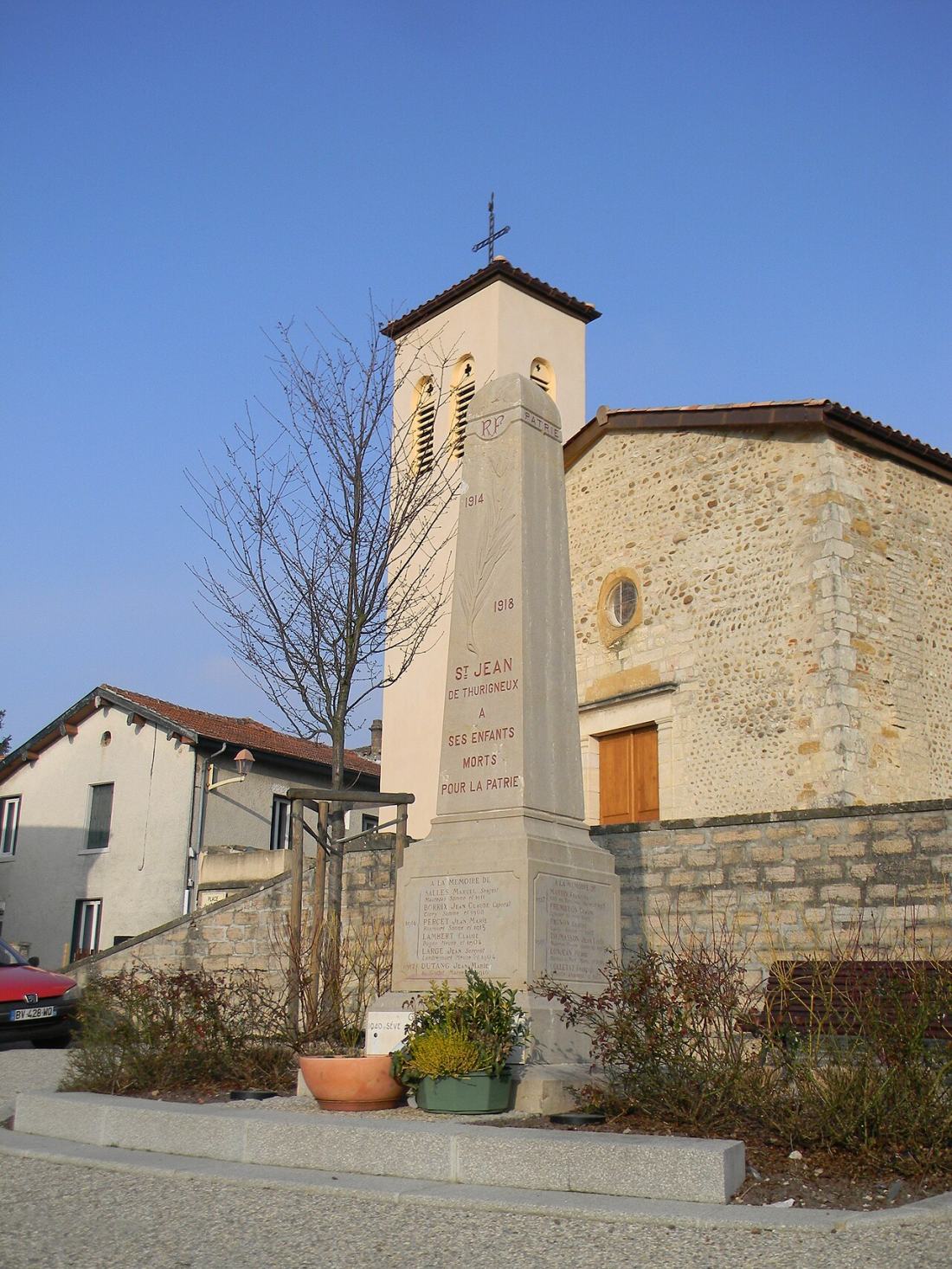 Vue de Saint-Jean-de-Thurigneux