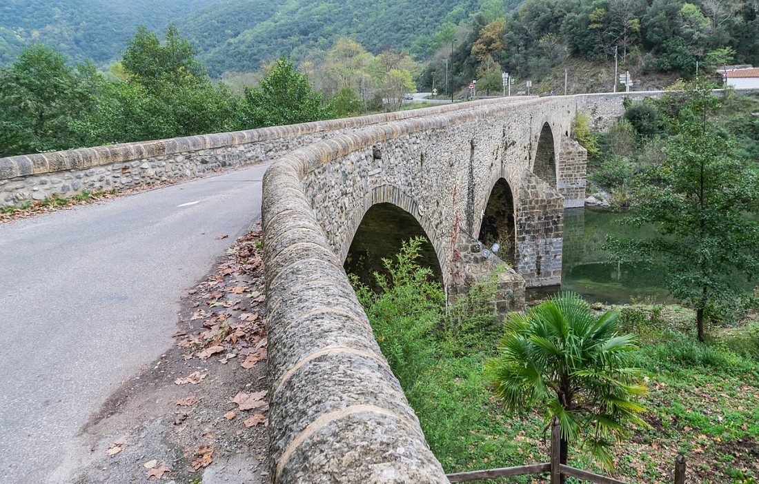 Vue de Saint-Julien-de-la-Nef