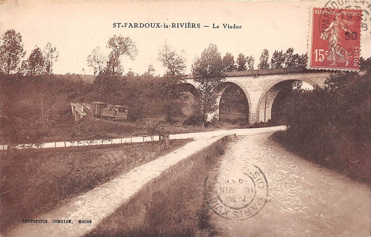 Vue de Saint-Pardoux-la-Rivière
