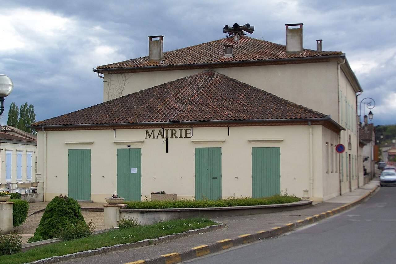 Vue de Saint-Pierre-de-Buzet