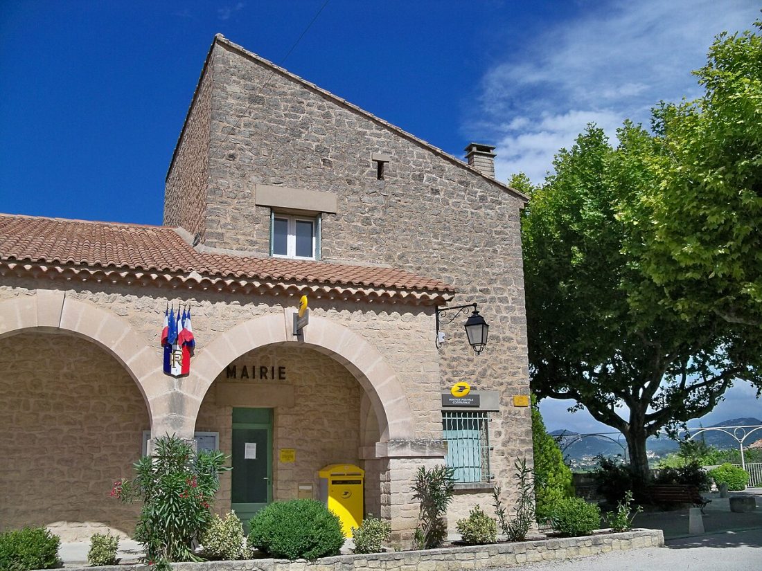 Vue de Saint-Pierre-de-Vassols