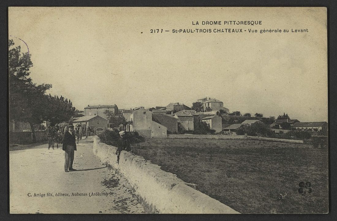 Vue de Saint-Restitut