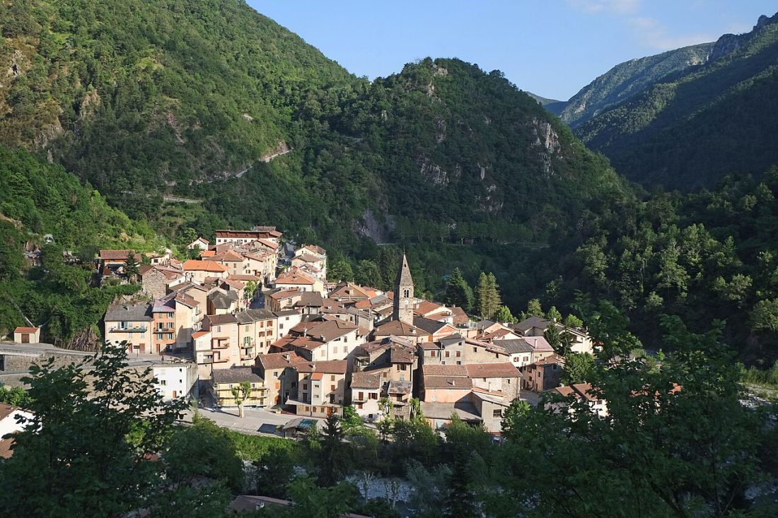 Vue de Saint-Sauveur-sur-Tinée