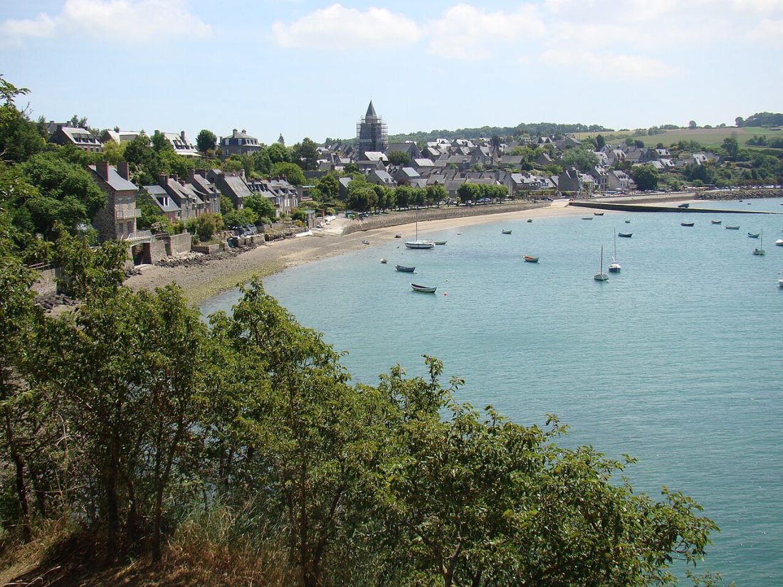 Vue de Saint-Suliac