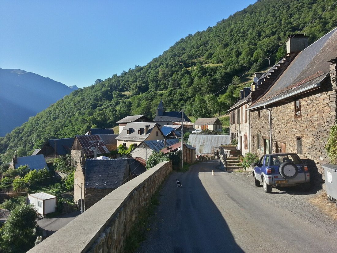 Vue de Salles-et-Pratviel