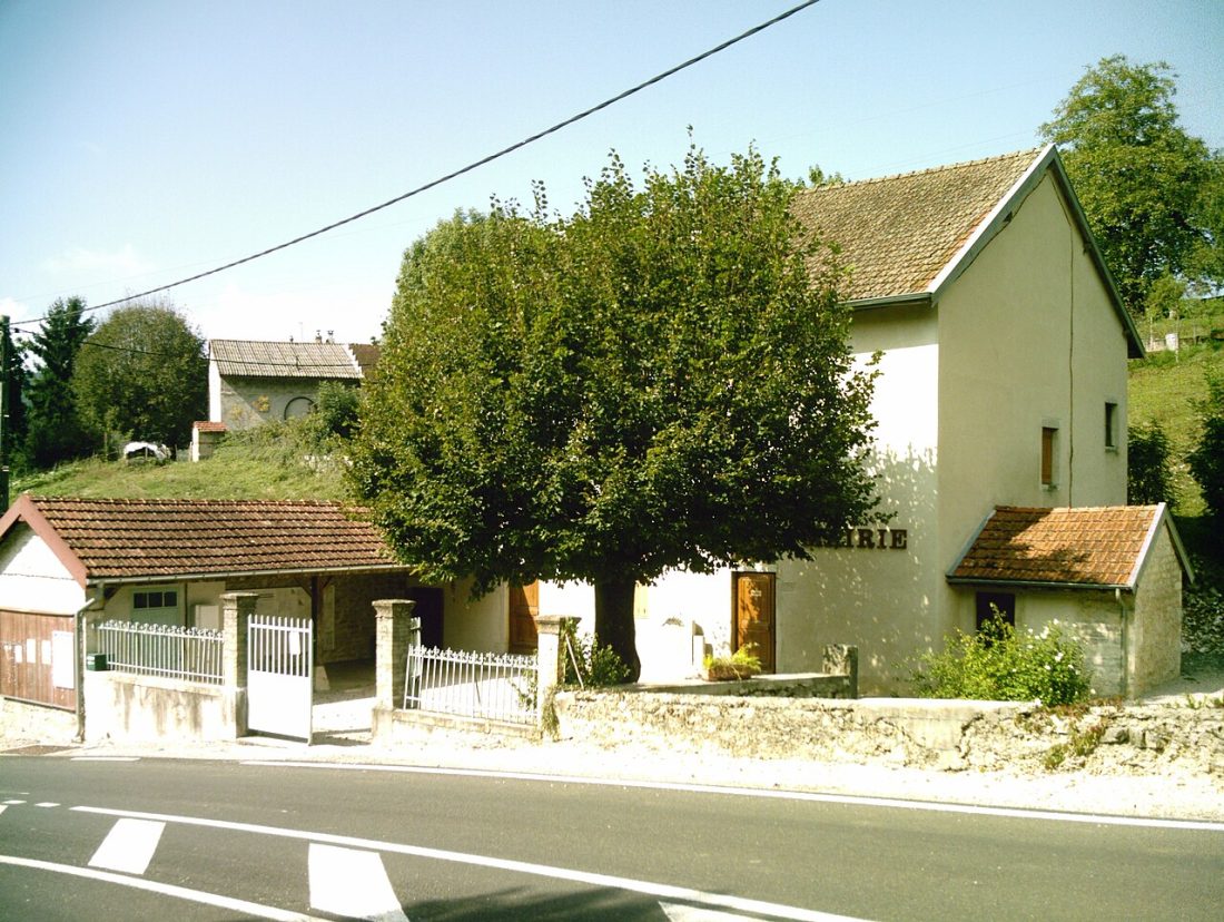 Vue de Serrières-sur-Ain