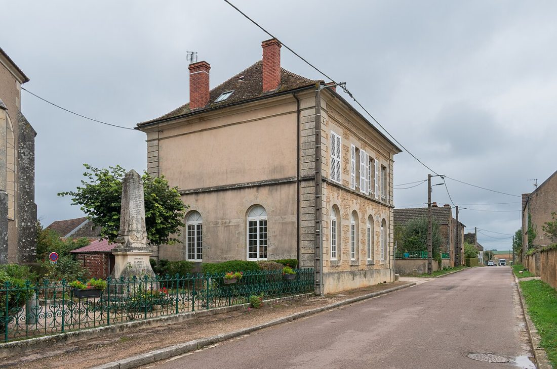 Vue de Vassy-sous-Pisy