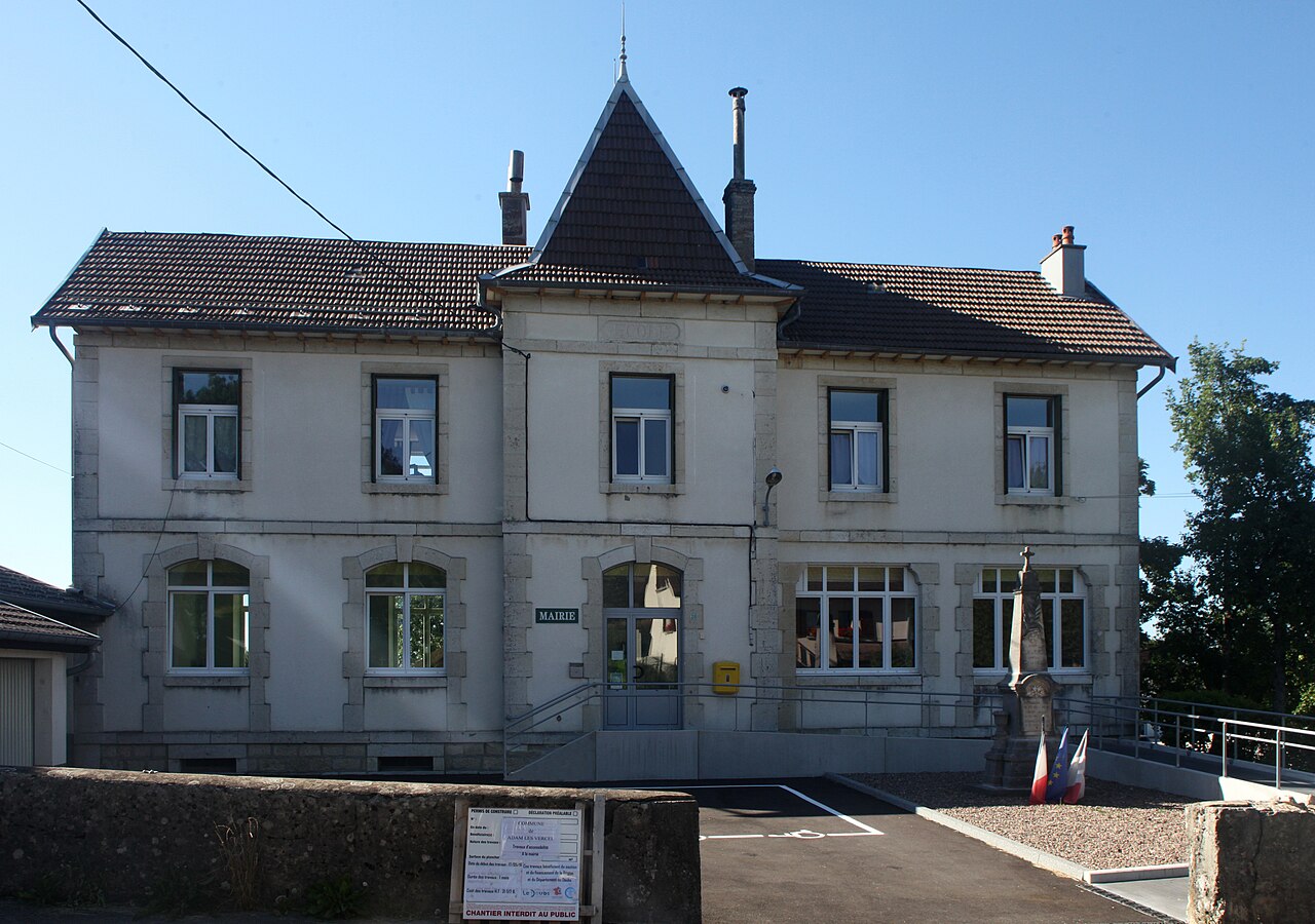 Vue de Vercel-Villedieu-le-Camp