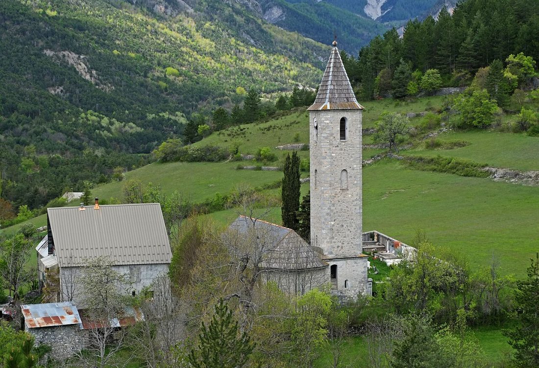 Vue de Villeneuve-d'Entraunes