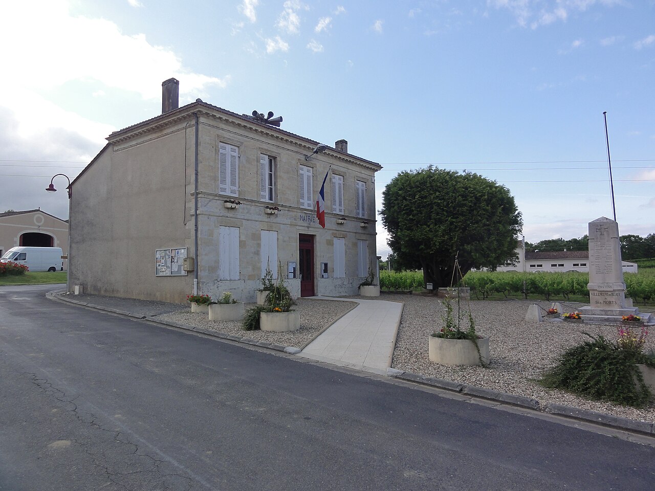 Vue de Villeneuve
